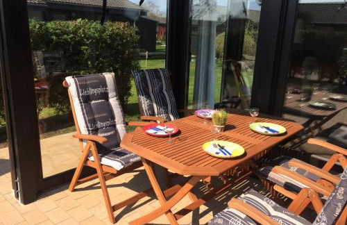 Urlaub beim Käptn! Freistehendes Premium Nordsee-Ferienhaus mit Fahrrädern, Stellplatz und Garten, 150m zur Nordsee - Foto 11