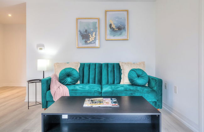 Panorama Suites Downtown Toronto - Photo 20