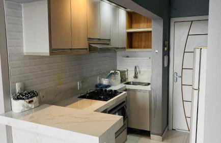 Riverfront Retreat Prime Location Apartment with Stunning Views of the RioNegro - Foto 2