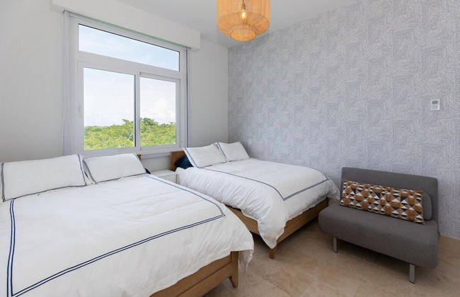 The Couples Condo by Acomodo - Photo 3