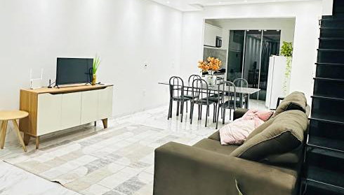 Sobrado aconchegante e espaçoso, ótima opção! - Foto 3