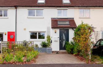 Pass the Keys 49 Byron Square Modern and Spacious 3 Bed Home with Free Parking - Foto 2