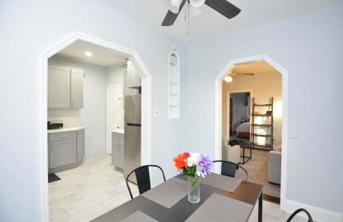 Spacious Home with Parking, Laundry - Near RU, RWJ, NJ Transit - Foto 29