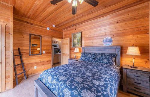 Cabin #5 Black Bear - Pet Friendly - Sleeps 6 - Playground & Game Room - Photo 18