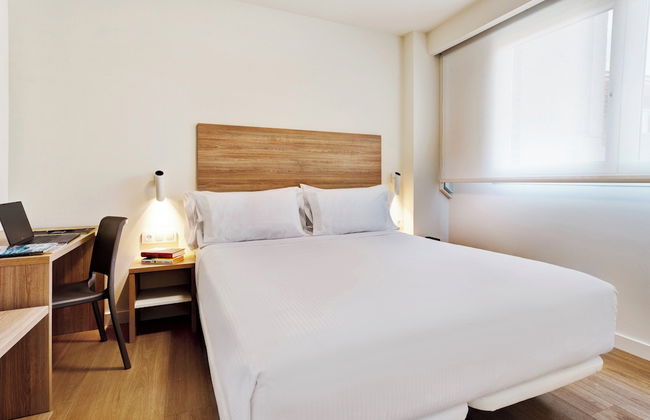 Sercotel Logroño Suites - Photo 1