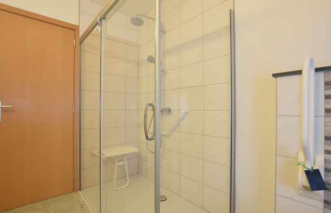 Comfort Stay in Carlsbourg - Photo 17