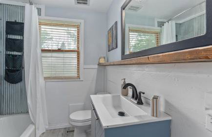 4BR Home Near Lake Pepin & Venues - Wildflower Cottage - Foto 20