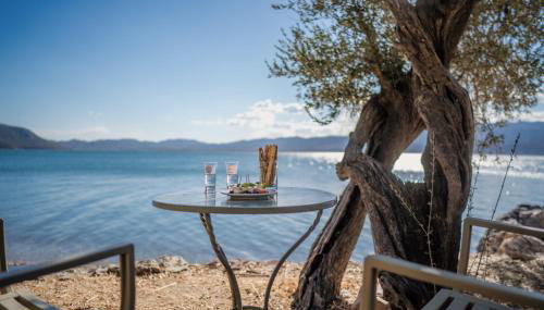 Traditional Architecture Seafront Stone House in 25000sqm Olive Grove - C - Foto 3