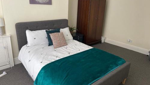 Marks Place - Photo 5