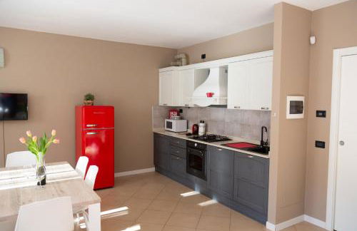 Bellagio Love apartment Pool Near lake Free parking - Foto 8