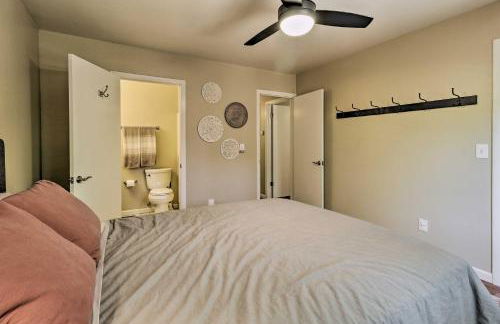 Cozy Forest Retreat! Pet-Friendly Pinetop Cabin - Foto 11