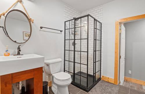 Flat Rock Cabin - Amazing Main Channel Views! - Foto 17