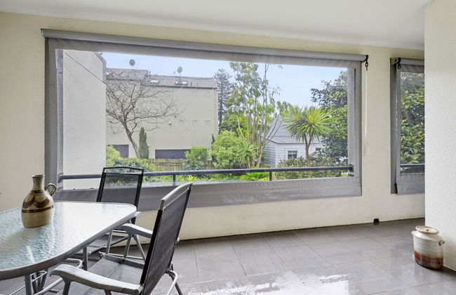 Stylish Central 2BR Apt nr Hospital - Foto 23