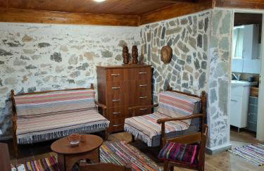 Woodstone House - Photo 14