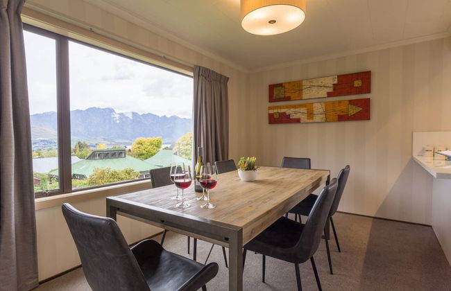 Distinctive Mountain View Spacious Home - Foto 16