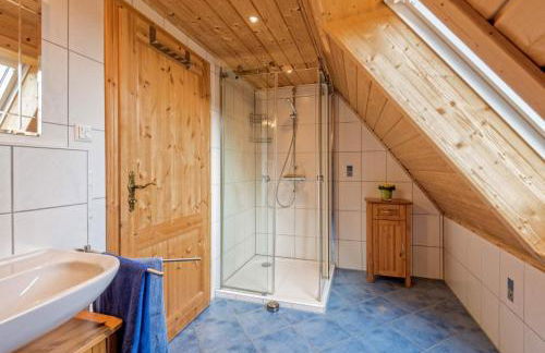 Landhaus Seewald: Große Sauna, Garten | See 5 Min. | 20 Personen - Foto 31
