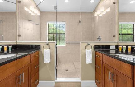 Sunny Summer Magic - Stay in TownHome by Disney - Foto 26