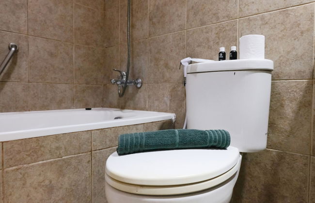 Simply 2Br (No Kitchen) At Apartment Marbella Suites Dago Pakar Bandung - Photo 17