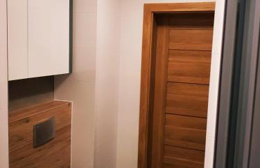 Jurajska Plaza - Nowoczesny apartament z osobną sypialnią, KLIMATYZACJA, Parking prywatny GRATIS - Kielce - Foto 13