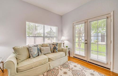 Kissimmee Retreat w/ Pool Access, 10 Mi to Disney - Foto 10