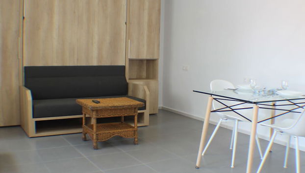 Peater Studio in Roses - Foto 3, Habitación