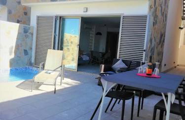 LUXURY 3 BED, 2 BATH DETACHED VILLA, PRIME LOCATION, ONLY 400 MTRS TO THE BEACH - Foto 2