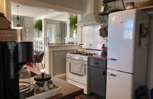 Amenities Galore Sweet Lil Bungalow in Sheridan - Foto 3