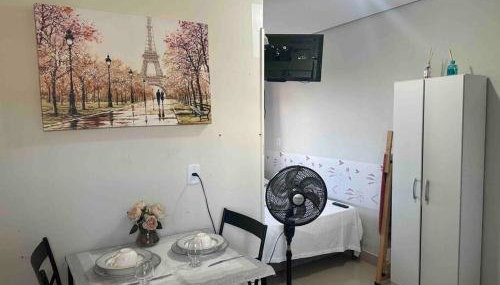 Kitnet 306 centro, com linda vista janela, tv smart - Foto 3