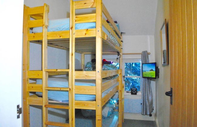 Squirrel Barn. Hi-spec. Hot tub & Wifi. Sleeps 14 - Foto 5