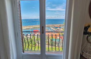 Panoramic Sea-View Apartments with Terrace, Marina della Lobra - Foto 10