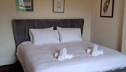 Stunning 3BD Victorian House in Bramhall Village - Foto 2, towels