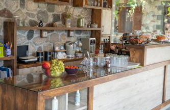 Liontos Rooms - Photo 42