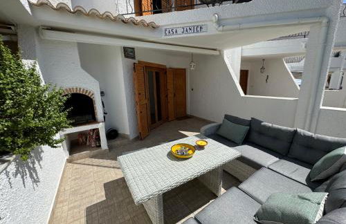 Contemporary House in Cabo Roig - Photo 3