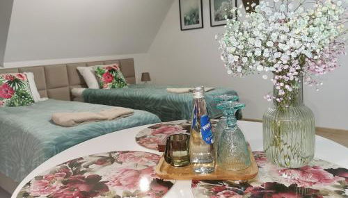 Under the Hill 3 - Foto 3