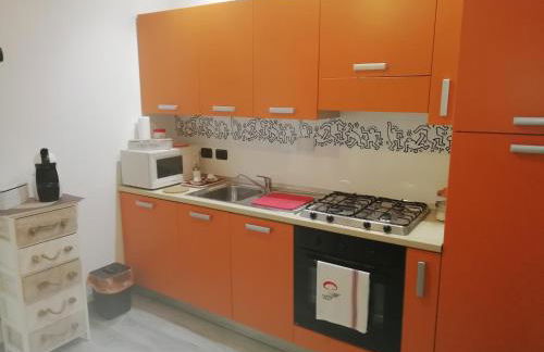 CASA FREJUS . COMODO AL CENTRO E AL POLITECNICO BUS 33 E 42 - Foto 9