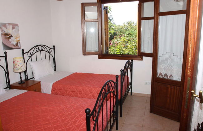 Beautiful Villa, Private Pool, Sleeps 6, Prines in Rethymnon, Crete NW Coast - Foto 3