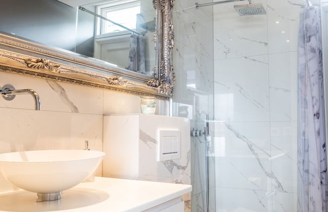 ICELAND SJF Villa , Hot tub & Outdoor Sauna Amazing Mountains View - 15 min to downtown - Foto 50