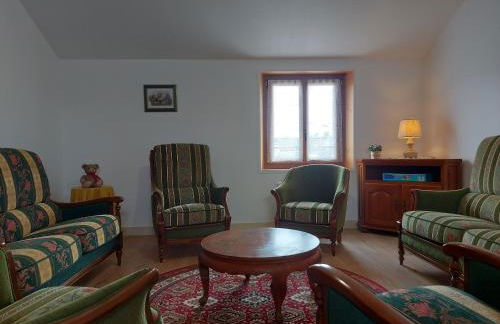 Maison spacieuse avec jardin, BBQ, table de ping-pong, proche commerces, pour 9 personnes et bébés - FR-1-581-96 - Foto 33