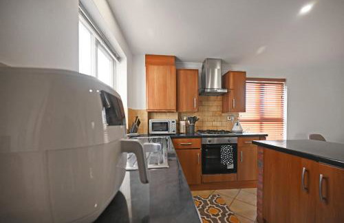 4Bed House MK - Foto 4