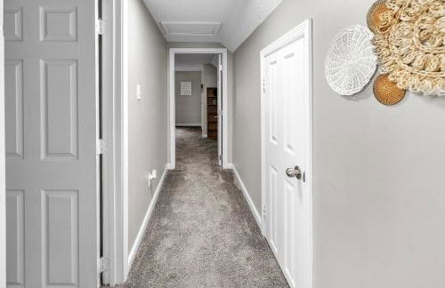 Serene Corner Cottage with Hot Tub home - Foto 23