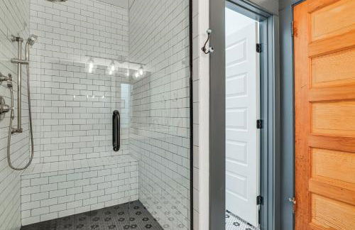 Florence Vacation Rental with Rooftop Deck! - Photo 15