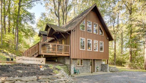 History, Hikes and Fireside Nights Fayetteville Gem - Foto 3