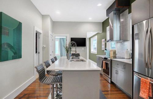 Prime location very close to downtown! - Photo 55