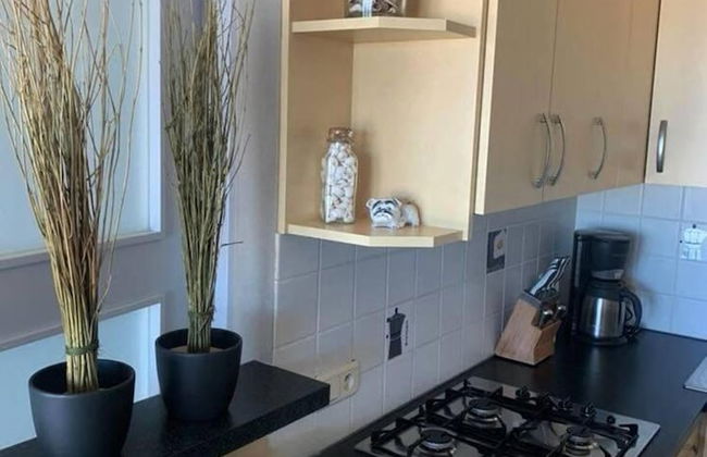 Beautiful 2-bed Apartment in Wenduine - Photo 4