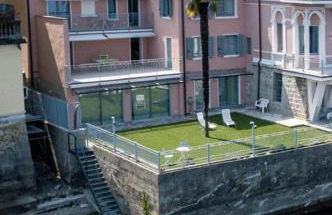 Palm on the lake - Foto 1