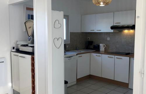 Maison charmante proche mer avec jardin, véranda et WIFI - Quartier La Sauzaie - FR-1-231-232 - Foto 18