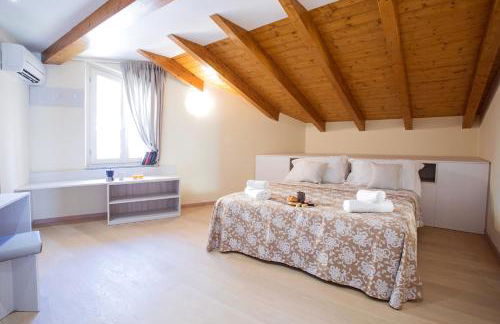 Ossuccio Grande C home with pool sleeps 12 by Italian Apartments - Foto 23