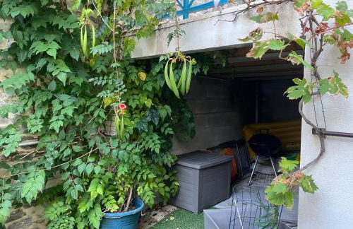 Chez Elia, pour les amoureux des vieilles pierres - Foto 15