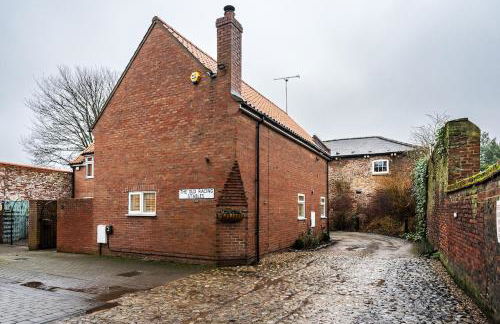 Two-Bedroom House in Beverley Centre with Parking - Foto 21