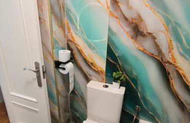 New Luxury Apartment with Pool - Foto 18